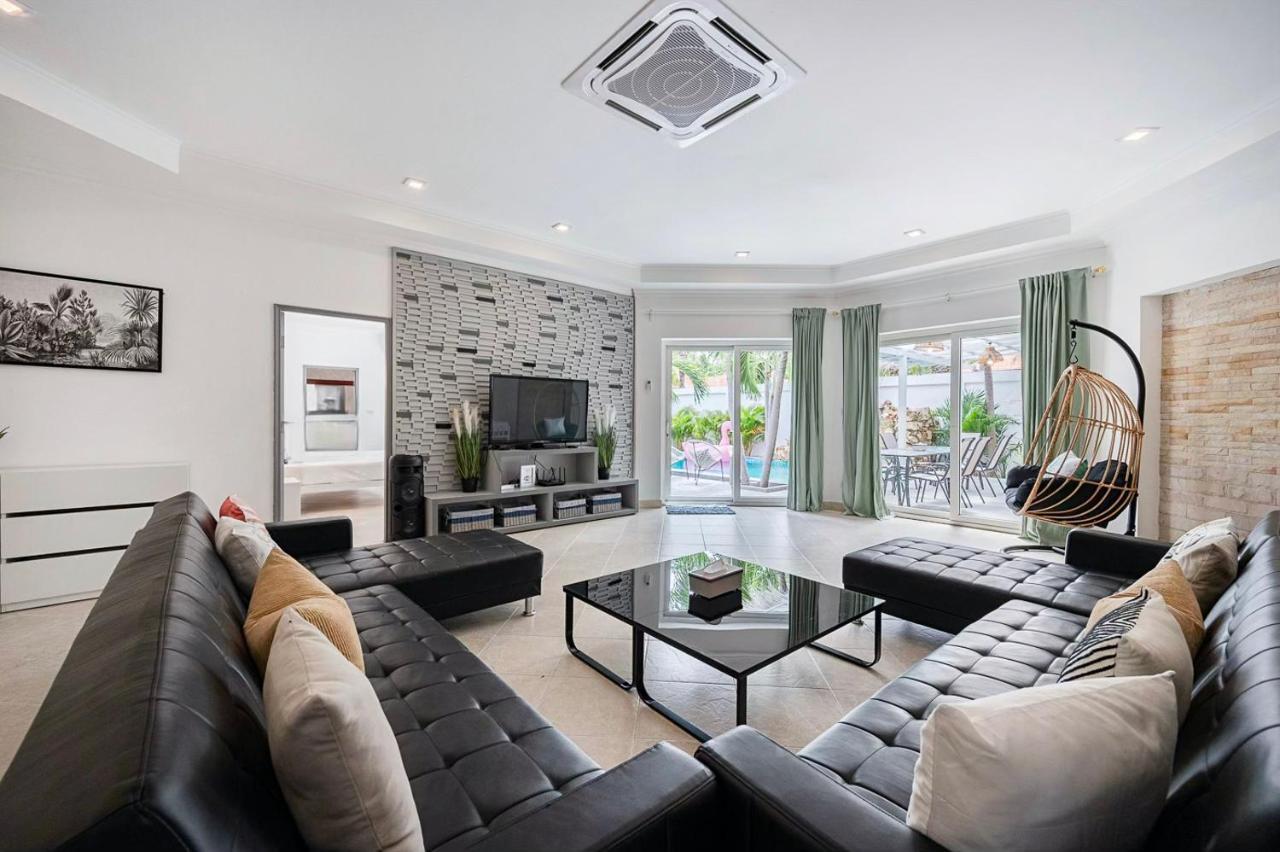 Majestic Residence Pool Villa 4 Bedrooms Private Beach Pattaya Zewnętrze zdjęcie